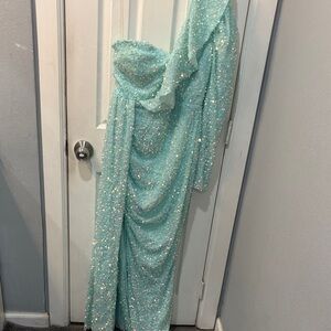 Elegant One-Shoulder Sequin Prom Dress in Light Blue